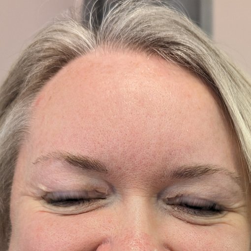 woman with lash lift and tint